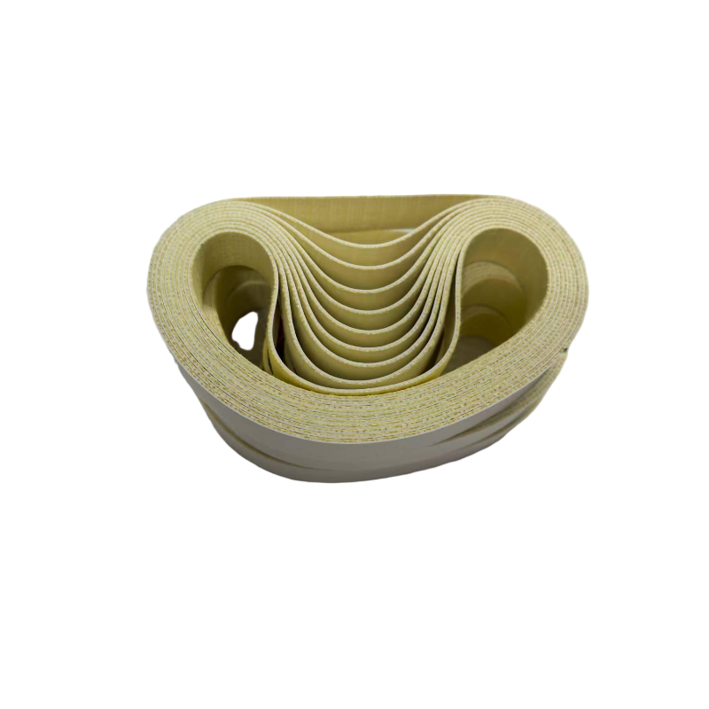 Seamless silicone belt for hemming machines